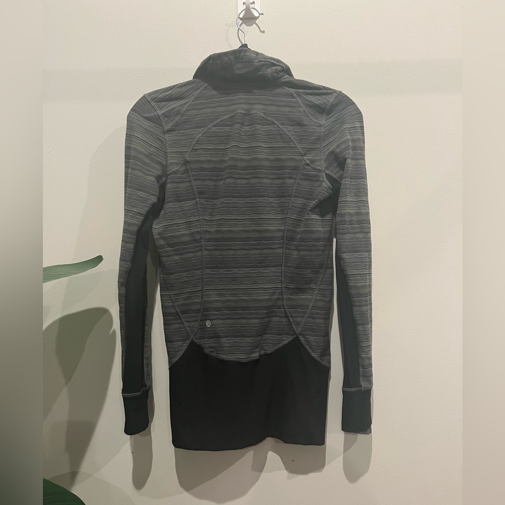 Lululemon Daily Practice Jacket - Picture 6 of 6